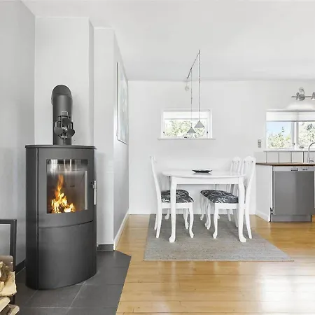 S740-stroby-ladeplads-lovsangervej-33 *